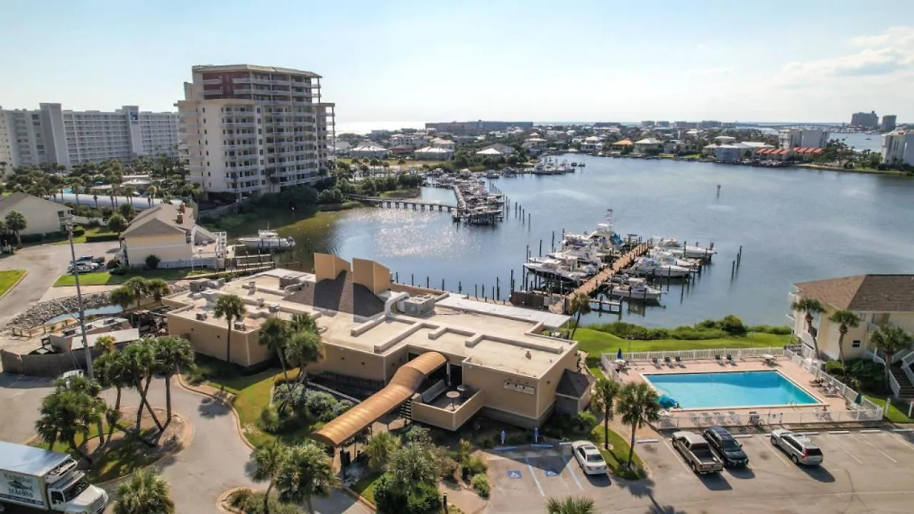 Sandpiper Cove Unit 3205 Two Bedroom On The Canal Destin Holiday home